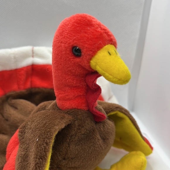 “Gobbles” Beanie Baby Turkey — RARE WITH 8 ERRORS & PVC PELLETS - Picture 3 of 14